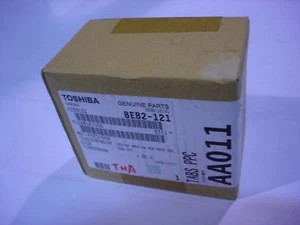 Genuine Toshiba 6LE68167000 568 Feed Motor - Picture 1 of 2