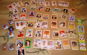 aprroximately 80 vintage collectors card - Picture 1 of 5