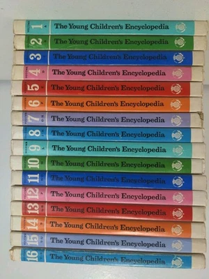 Vintage The Young Children's Encyclopedia Britannica 1970 Complete Set 1-16 - Image 1 of 4