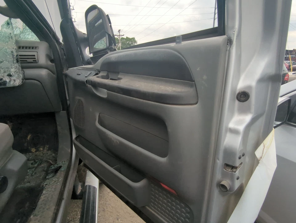 Ford F-250 Super Duty 2005 pasajero delantero derecho interior panel moldura XMHUA Foto 1 de 1