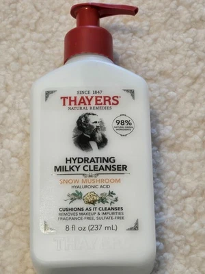 Nuevo limpiador facial lechoso hidratante con hongos de nieve THAYERS con ácido hialurónico 8 oz Foto 1 de 3