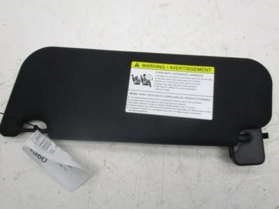 Jaguar F-Pace 2017-2019 parasol derecho negro TC:TR44 11K 29728 Foto 1 de 4