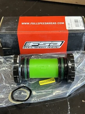 FSA Mega EXO Sealed Bottom Bracket English Thread BB-6200 Road Di2 - Image 1 of 4