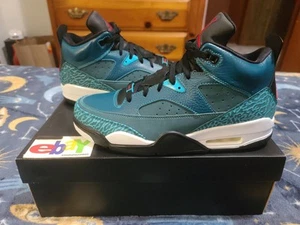 JORDAN SON OF MARS LOW 2013 DARK SEA/GYM RED-BLACK-WHITE 580603 303 NWDS - Picture 1 of 15