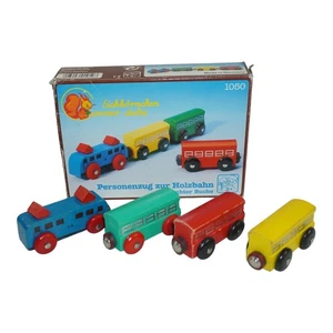 Eichhorn 1050 Personenzug Holzeisenbahn Lok und Waggons Buche OVP gebraucht - Bild 1 von 12