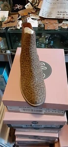 LUCY AVENUE LEOPARD PRINT LEATHER SHOEBOTTIE ANKLE BOOTS 8.5 M - Picture 1 of 5
