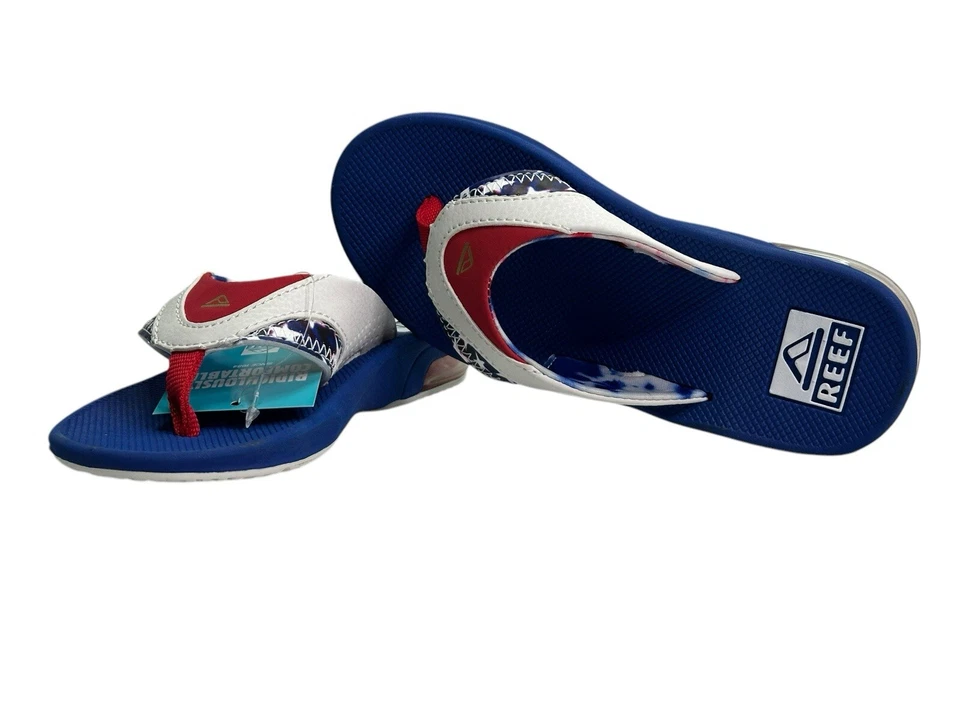 NWT Kid's Reef Fanning Flip Flops Red, White, and Blue Size 5 CJ6092 - Image 1 of 4