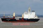 PHOTO  THE ZAMOSKVORECHYE ON THE RIVER HUMBER JUST ONE OF MANY SHIPS THAT SAIL U