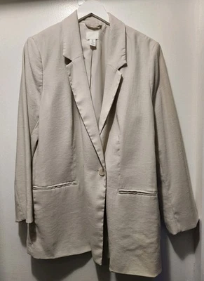 H&M кремовый женский блейзер (размер L) - Изображение 1 из 4