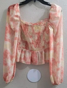 Le Lis Anthropologie Cropped Ruched Top With Bell Sleeves Size S Floral Spring - Picture 1 of 6