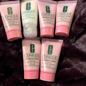 Clinique All About Clean Rinse Off Schaumreiniger Maus Reisegröße 6 Stück - Bild 1 von 5