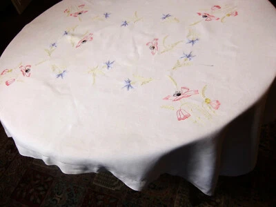 Petite Nappe en fil de lin brodé du milieu XXè -1m50 x 1m00 - Linge 2è Choix - Photo 1/4