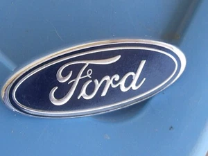 FORD BLUE OVAL EMBLEM DARK BLUE REAR BADGE TAURUS 96-99 97 98 F78B-17E938-AA#1 - Picture 1 of 4