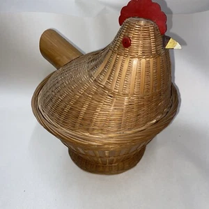 VINTAGE. Cesto in vimini biscotto pollo gallina, pane caldo, maglieria, supporto per qualsiasi cosa - Foto 1 di 9