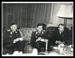 Foto, Nachl.Maj.LW. Horst Wunderlich, NOR, el Offz. n.d.Dinner 2, 5026-1201 - Imagen 1 de 2