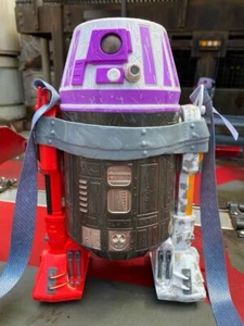 Disney Parks Star Wars Droid 2023 Light Up Popcorn Eimer mit Schlüsselband - Bild 1 von 2