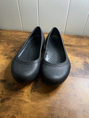 Mocasines CROC negros para mujer talla 10, planos, negros, usados en excelente estado Foto 1 de 4