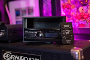 Carrozzeria Pioneer deh-p760 CD USB RADIO CAR Single din JDM Honda dc5 - Picture 1 of 3