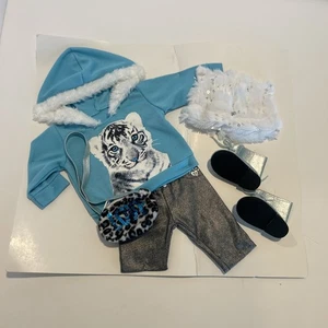 American Girl Puppe Just Like Me Justice Winter Outfit 6-teiliges Set Tiger NICHT MEHR ERHÄLTLICH - Bild 1 von 9