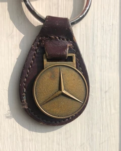Vintage Mercedes-Benz Vector 1960’s keychain Key ring SUPER RARE - Picture 1 of 6