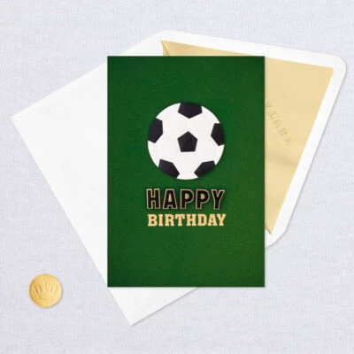 Tarjeta de cumpleaños Hallmark por firma ~ balón de fútbol 3D "Espero que tengas una pelota" Foto 1 de 4