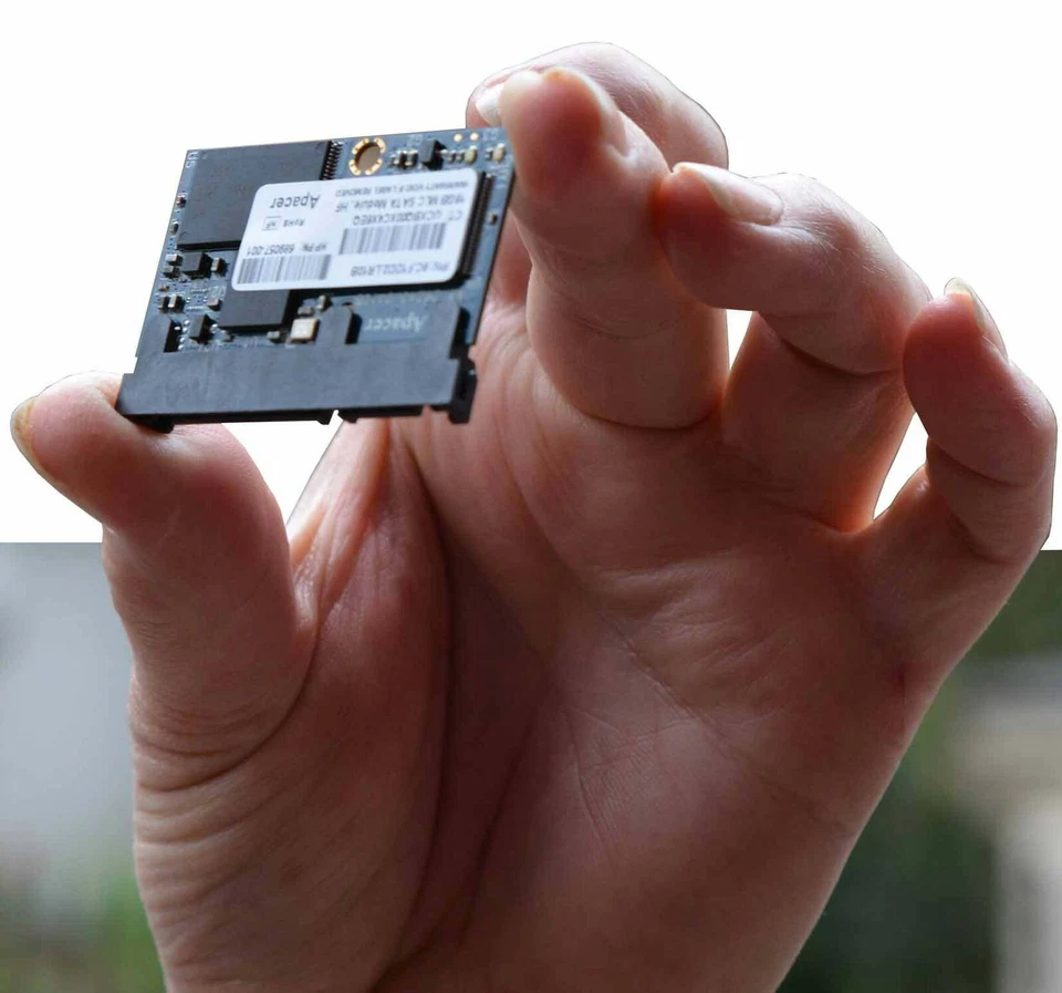 16 GB S-ATA SSD 1.8" 4.6cm Mini Hard Drive Apacer Very Small Only 33 x 46mm #V3 - Image 1 of 1