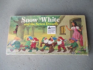 1997 SEALED Vintage Snow White and the Seven Dwarfs BOARD GAME  - Picture 1 of 3