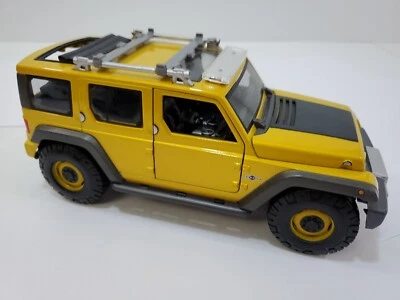Maisto 1:18 Scale Special Edition Diecast Model - Jeep Rescue Concept (Tactical) - Image 1 of 4