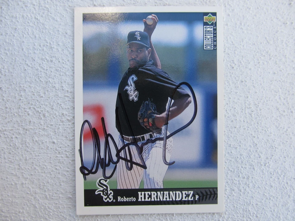 White Sox Roberto Hernandez Signed Autographed 1996 Collector's Choice Excellent - Image 1 of 1
