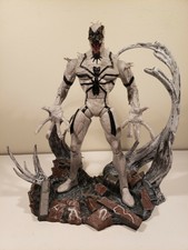 Marvel select anti venom Complete With Base