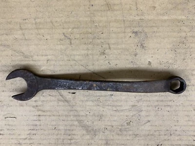 LLAVE ENCHUFABLE ANTIGUA VINTAGE ORIGINAL FORD MODELO T M, OEM, vintage, clásica (lote #2) Foto 1 de 4