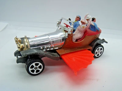 ХАСКИ, CHITTY CHITTY BANG BANG, 1:64, ОРАНЖЕВЫЕ ПЛАВНИКИ, ОЧЕНЬ ХОРОШЕЕ СОСТОЯНИЕ, БЕЗ КОРОБКИ - Изображение 1 из 3