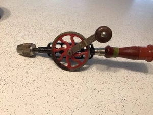 Trapano manuale vintage Millers Falls n. 2 con manico made in USA funziona bene - Foto 1 di 8