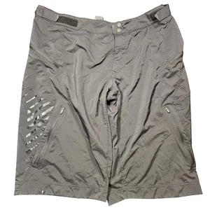 Specialized Herren Relaxed Fit Fahrrad Berg Shorts Größe 42 schwarz ohne Polster - Bild 1 von 8