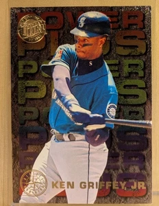 1995 Fleer Ultra PWOER PLUS GOLD MEDALLION #2 Ken Griffey Jr RARE ICONIC INSERT - Bild 1 von 2