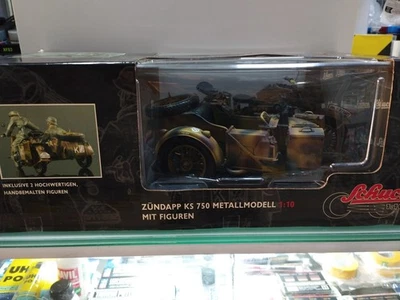 Schuco Zündapp KS 750 Con sidecar e 2 Personaggi Scala 1:10 - Immagine 1 di 2