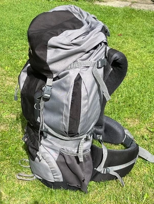 VANGO: Contour 60L + 10L Mochila de Senderismo Mochila Bolso + Cubierta de Lluvia - Envío y devolución gratuitos en el Reino Unido Foto 1 de 4