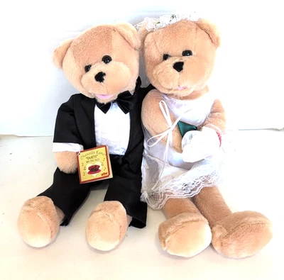 Vtg Chantilly Lane Bride & Groom Bear Sings "Love & Marriage" Animated Moves VID - Image 1 of 4