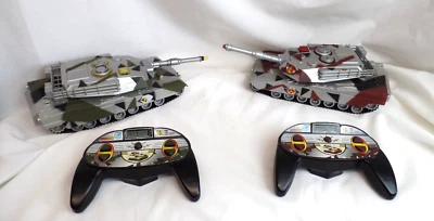 Remote Control Tanks set of 2 VS Tanks - Image 1 of 4