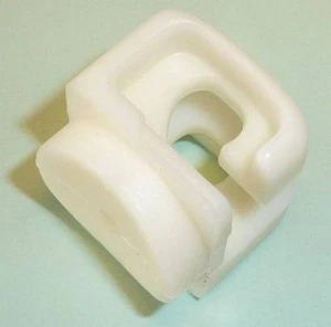 GANCI DI RICAMBIO PER RETE PORTE DI CALCIO E CALCETTO CONFEZIONE 10 PEZZI - Foto 1 di 1