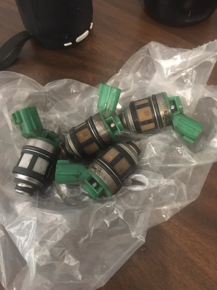 Inyector de combustible - Multi puerto GB Remanufactura Reman se adapta a 00-01 Nissan Altima Foto 1 de 1