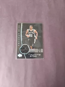 04-05 UD Trilogy Tim Duncan Game Jersey The Cutting Edge #ce-td Spurs - Picture 1 of 2