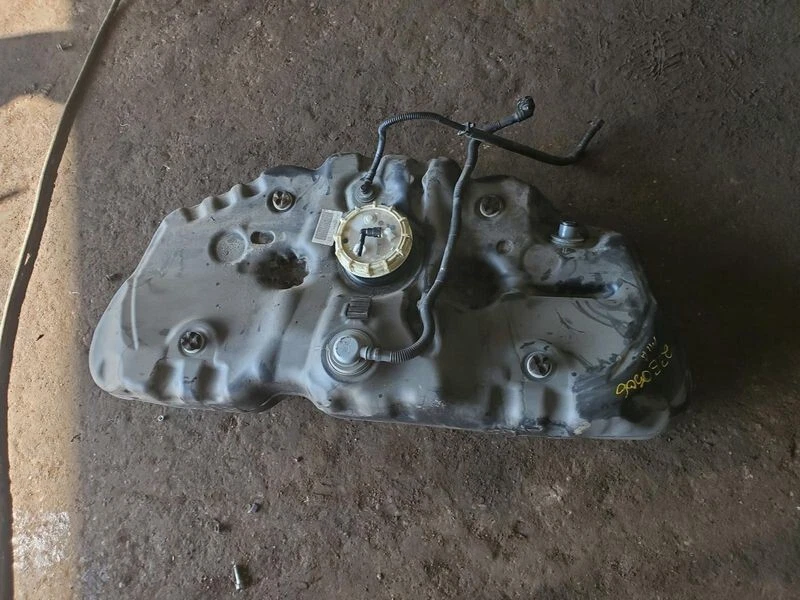 2015-2020 Acura TLX Fuel Tank FWD Assembly OEM — 第 1/2 张图片