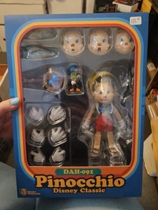 New! PINOCCHIO Beast Kingdom Disney Classic Dynamic 8ction Heroes DAH-0091 - Picture 1 of 8