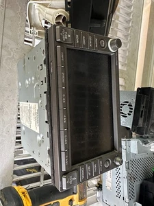 09-10 HONDA FIT OEM NAVIGATION RADIO STEREO RECEIVER SCREEN 39540-TK6-A020-M1 - Picture 1 of 4