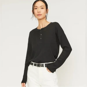 Everlane Women’s Black The Waffle Henley Long Sleeve Top Medium - Picture 1 of 11
