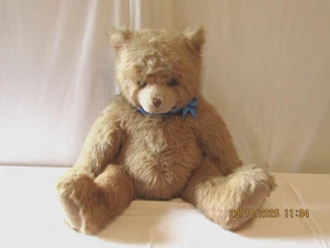 VINTAGE GUND COLLECTORS CLASSIC 27" TEDDY BEAR 1986. - Picture 1 of 3