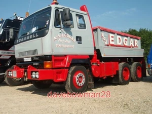 PHOTO SCAMMELL S26 A RESTORED CLASSIC TRUCK ON DISPLAY AT THE HERITAGE MOTOR MU - Picture 1 of 1