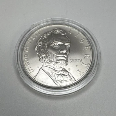 2009-P Lincoln Bicentennial Commemorative Silver Dollar - Image 1 of 2
