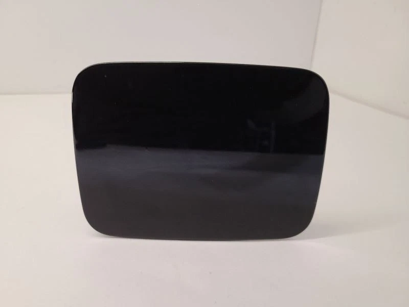 2003-2007 CADILLAC CTS Fuel Filler Door Black 25761433 03-07     - Image 1 of 4